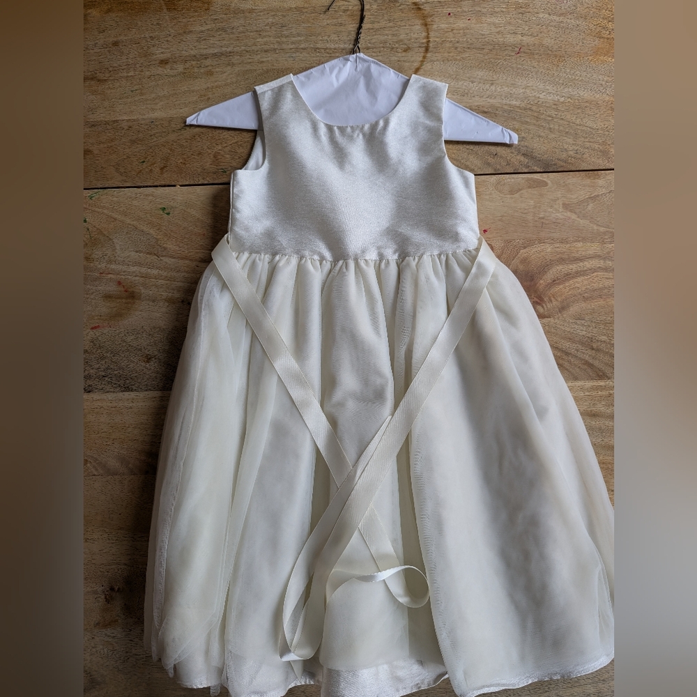 Flower girl dress